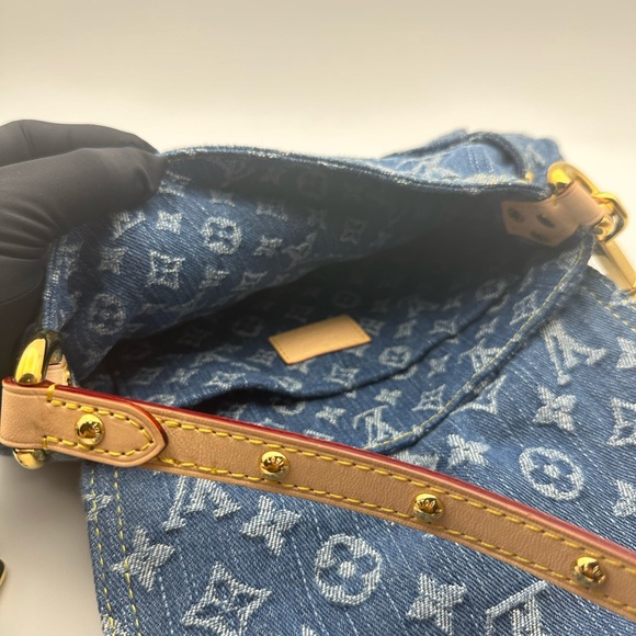 Louis Vuitton sunset bag. - Picture 12 of 16